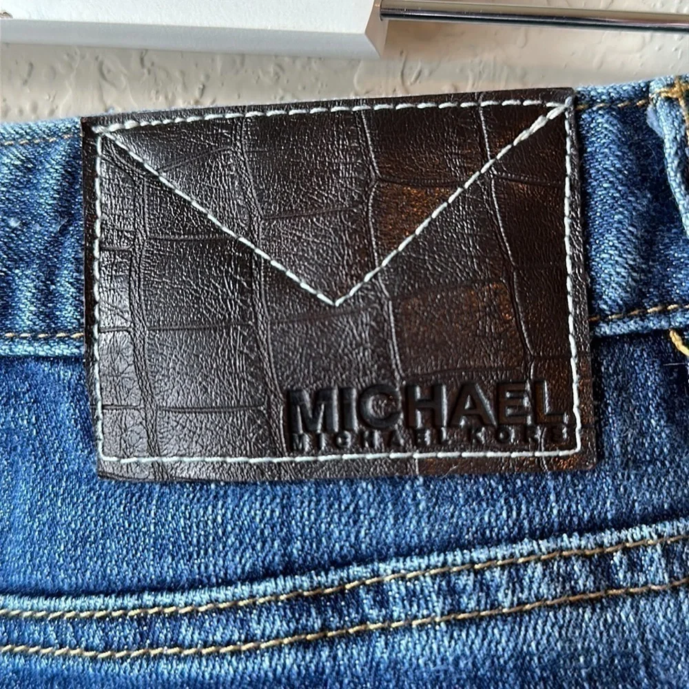MICHAEL Michael Kors Boot Cut‎ Mid Rise Jeans Size 8
